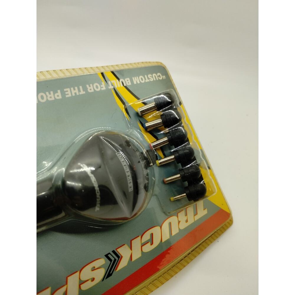 Truck Spec Universal DC Adapter TSDC-812 - Picture 2 of 4